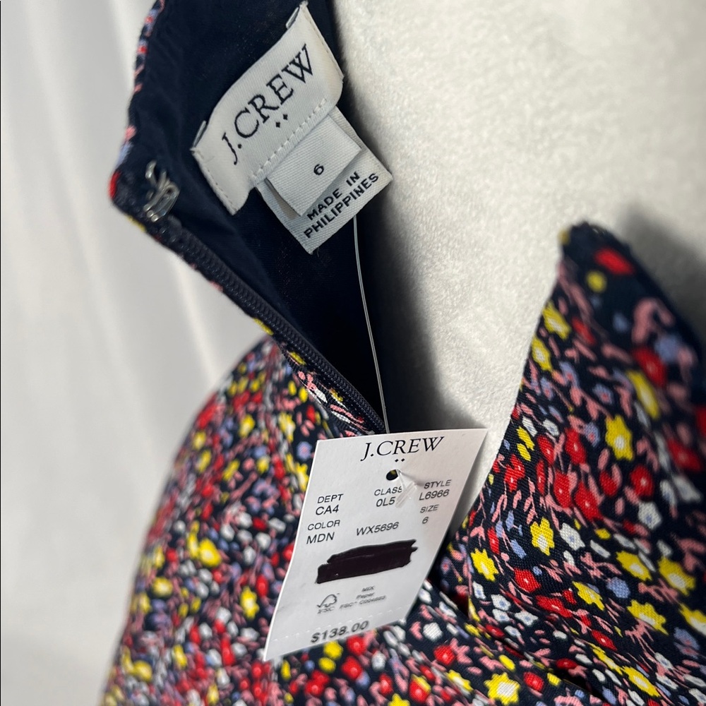 NWT / J.Crew Factory Printed tiered maxi dress in linen-cotton - Picture 8 of 10